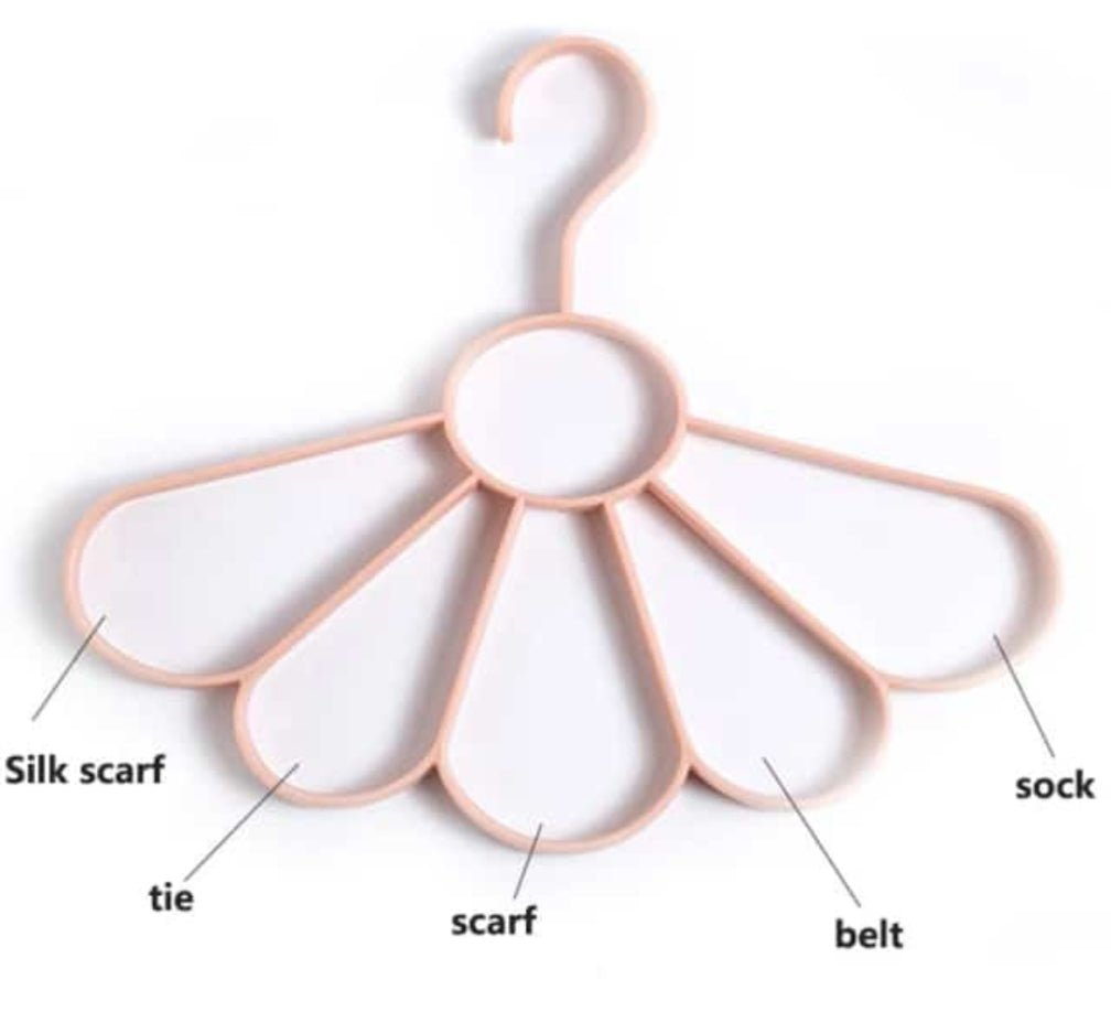 Flower Design 5 Ring Multipurpose Hanger - Duvera