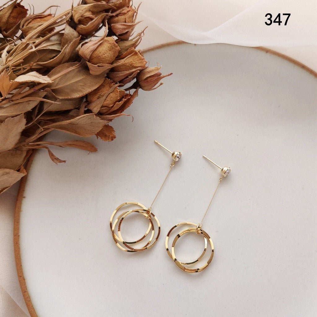 Huggie Hoop Earrings - Duvera