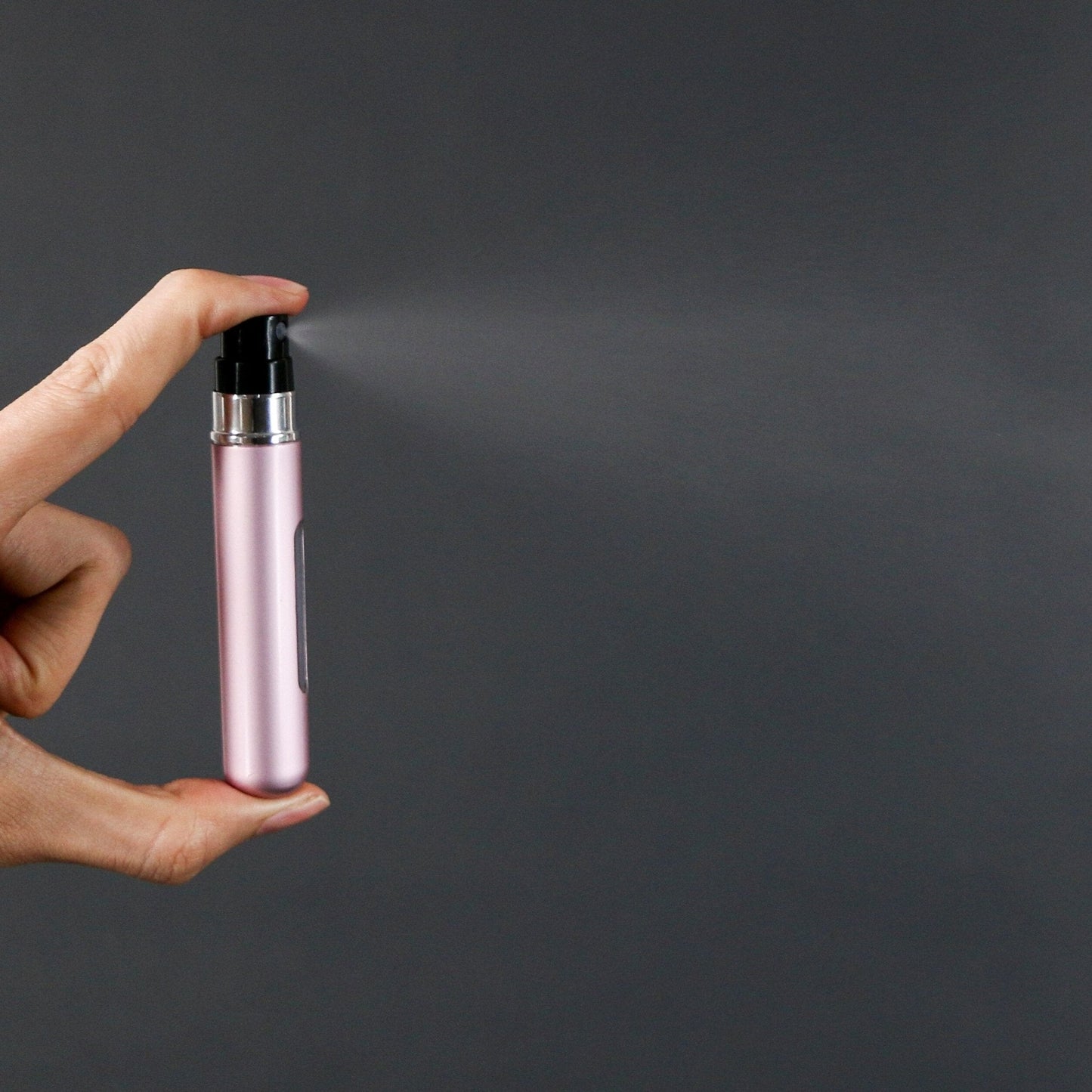 Portable Mini Refillable Perfume Bottle With Spray. - Duvera
