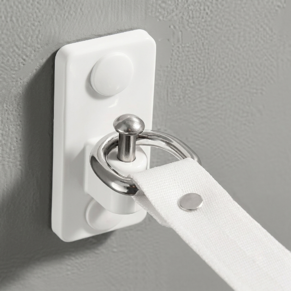 Retractable Wall Mounted Clothes Hanger