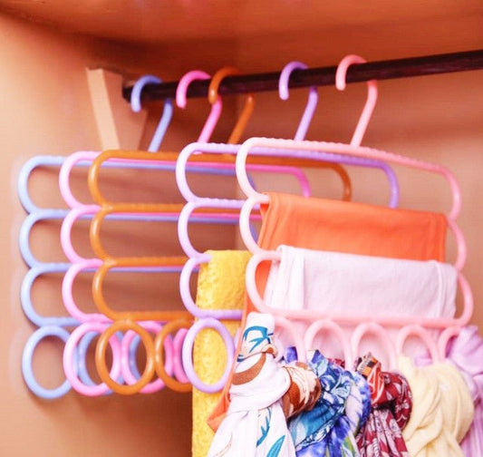 3 Layers Hanger with 5 Hole for Multipurpose use - Duvera