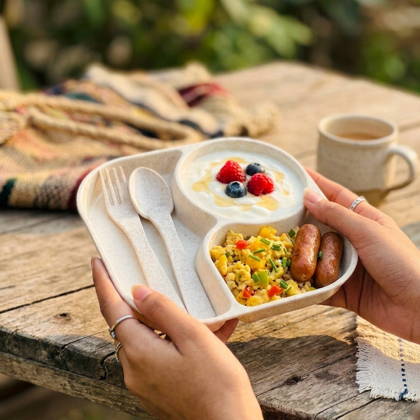 3-Section Plate With Spoon & Fork